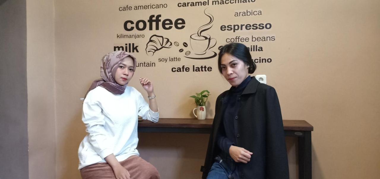 Vk Pods Bandung Hostel Eksteriør bilde